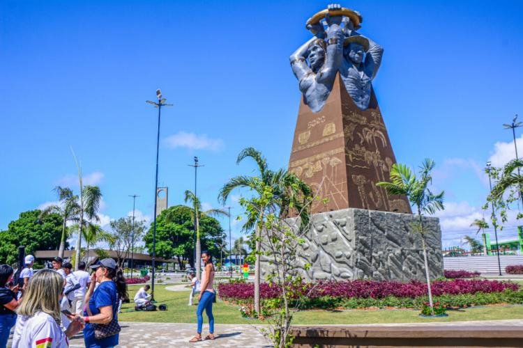 Praça Povos do Meio do Mundo celebra diversidade cultural em Macapá ...