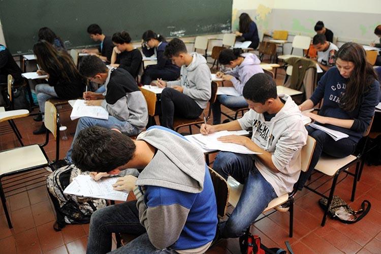 Ensino médio pode passar por nova reforma em 2024